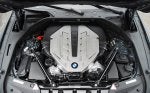 2010BMW550iGTEngine001small[1].jpg